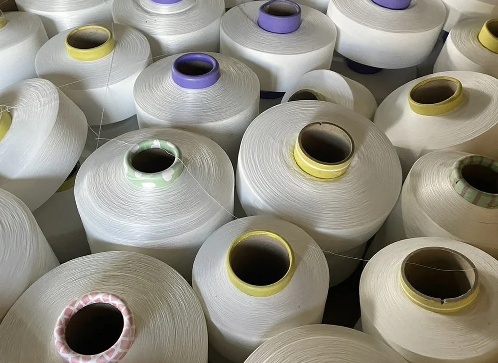 Sợi Polyester: Các chủng loại và ứng Dụng Trong Ngành Dệt May